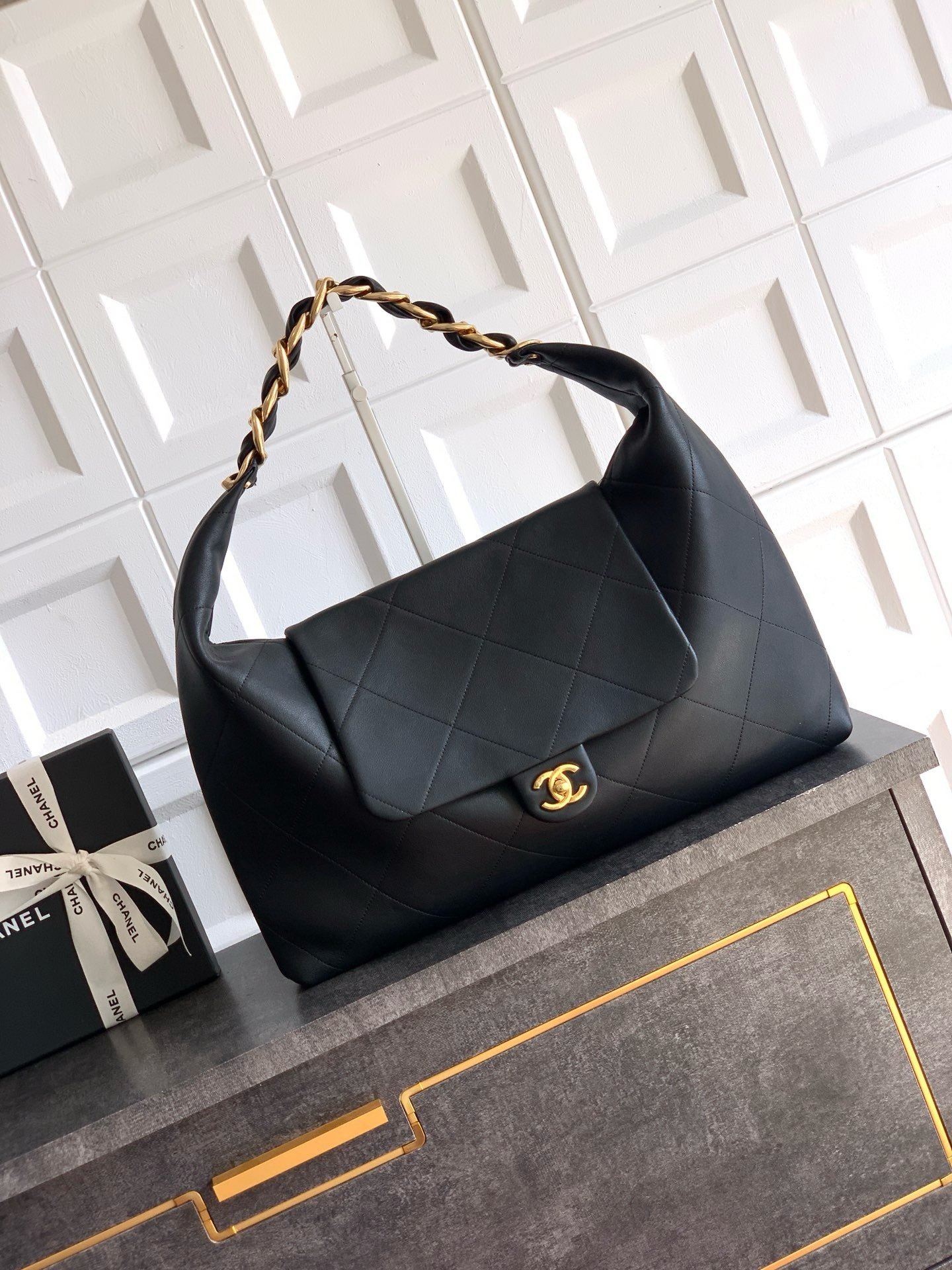 Chanel hobo OHANEL maxi Bag 0011090