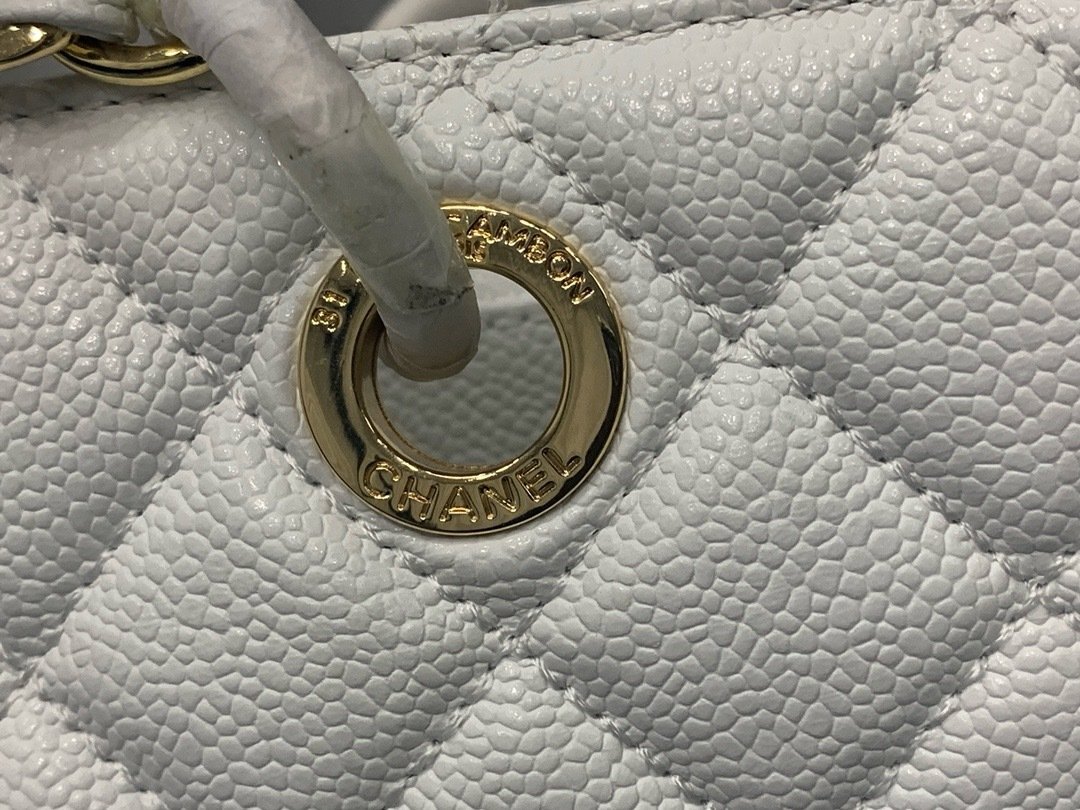 Chanel X33X13CM Silver Shopping Bag 50995