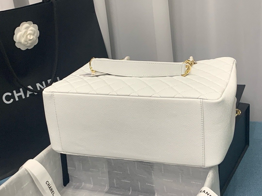 Chanel X33X13CM Silver Shopping Bag 50995