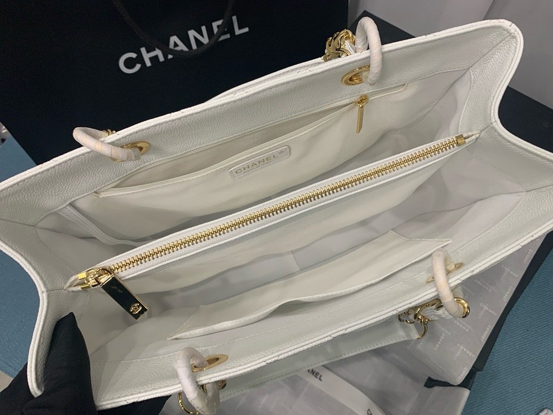 Chanel X33X13CM Silver Shopping Bag 50995
