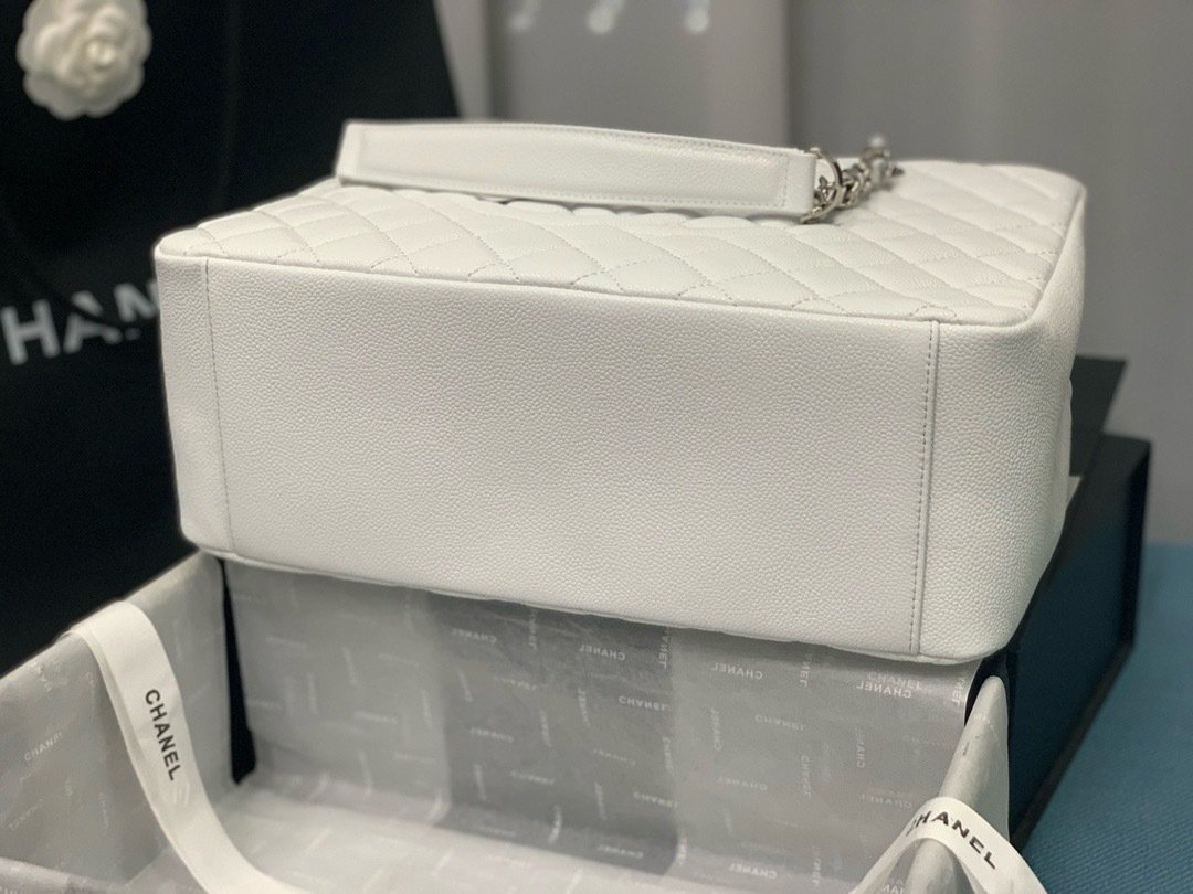 Chanel X33X13CM Silver Shopping Bag 50995