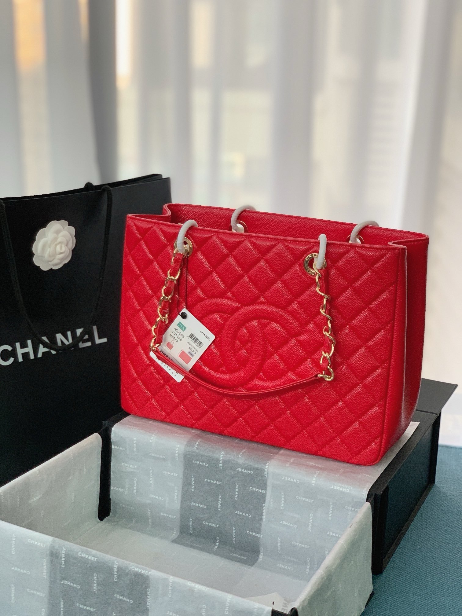 Chanel X33X13CM Silver Shopping Bag 50995
