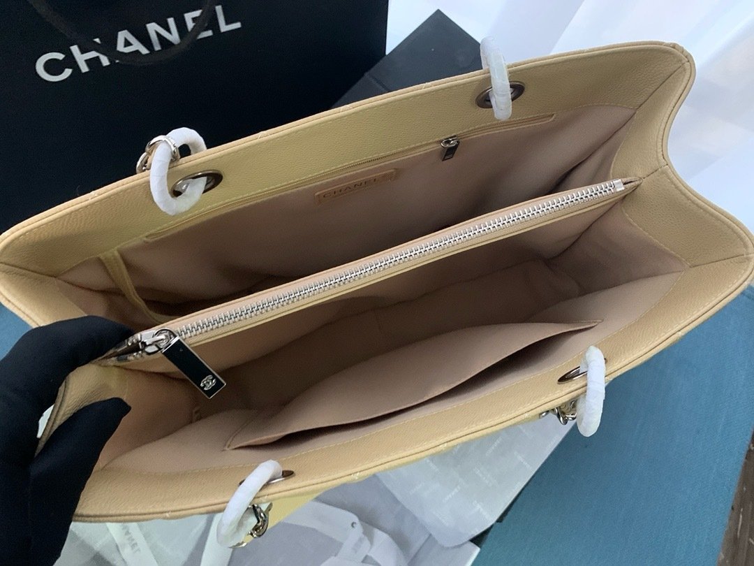 Chanel X33X13CM Silver Shopping Bag 50995