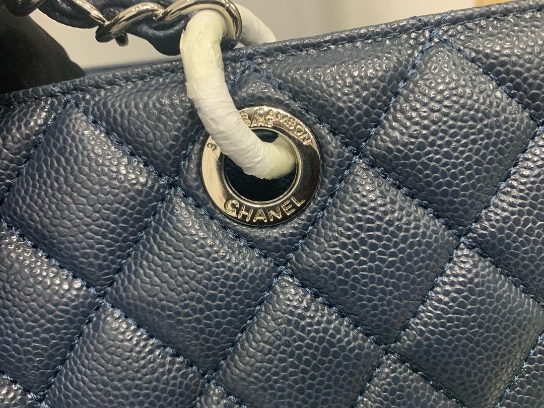 Chanel X33X13CM Silver Shopping Bag 50995