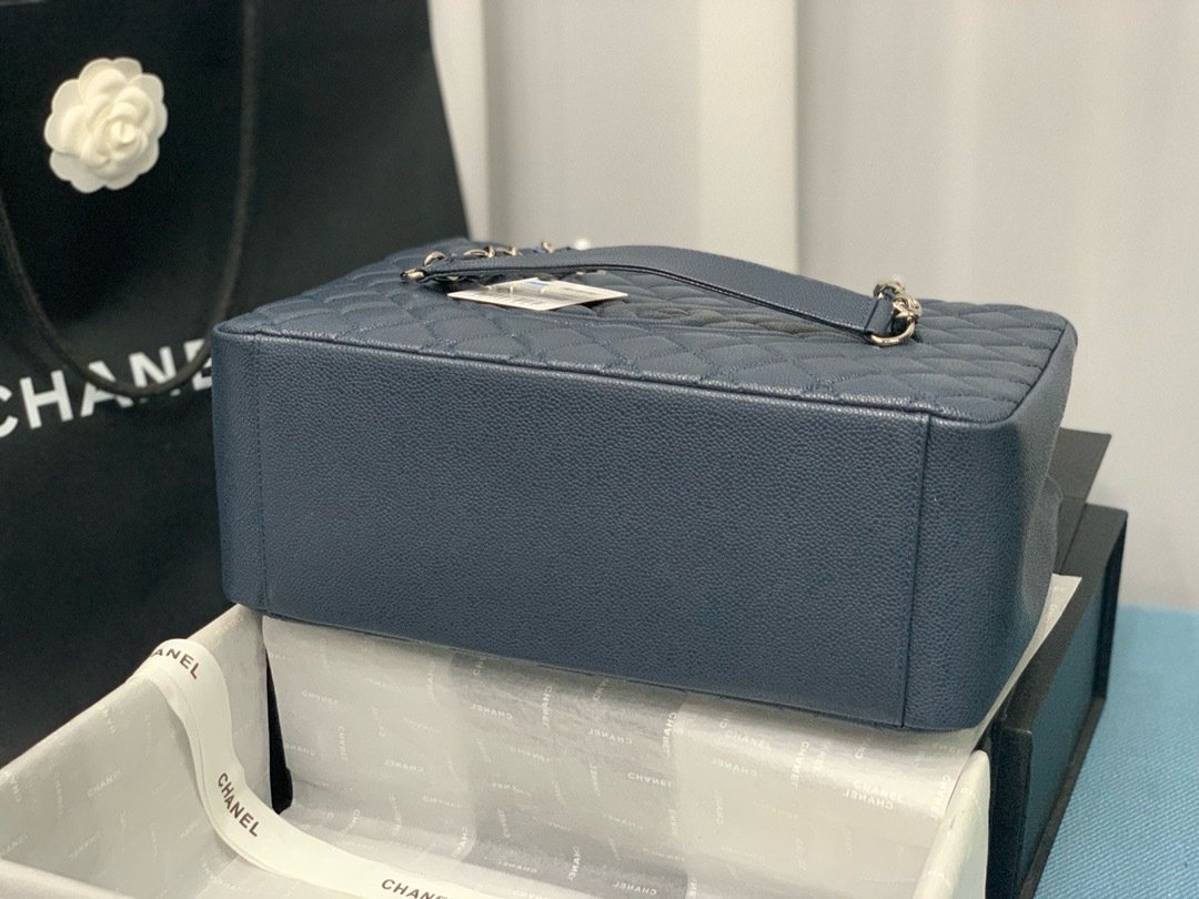 Chanel X33X13CM Silver Shopping Bag 50995