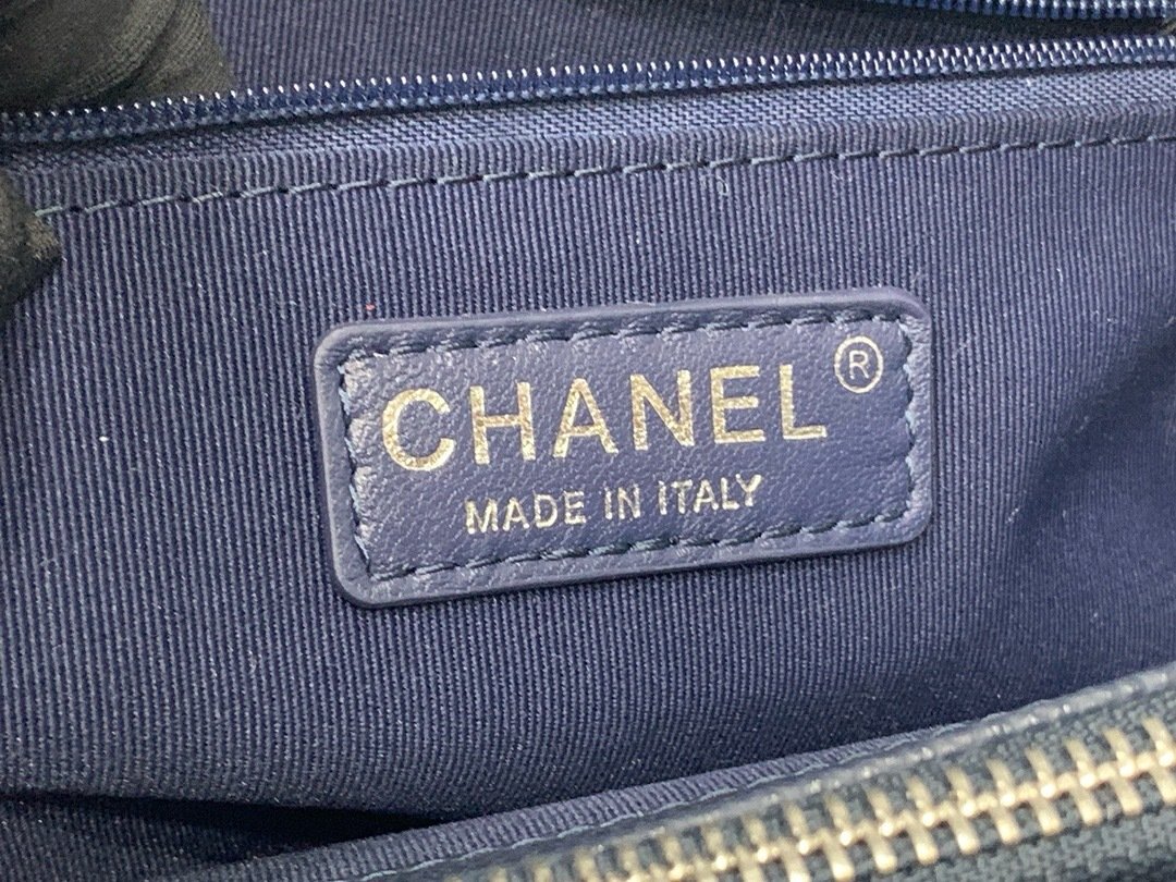 Chanel X33X13CM Silver Shopping Bag 50995