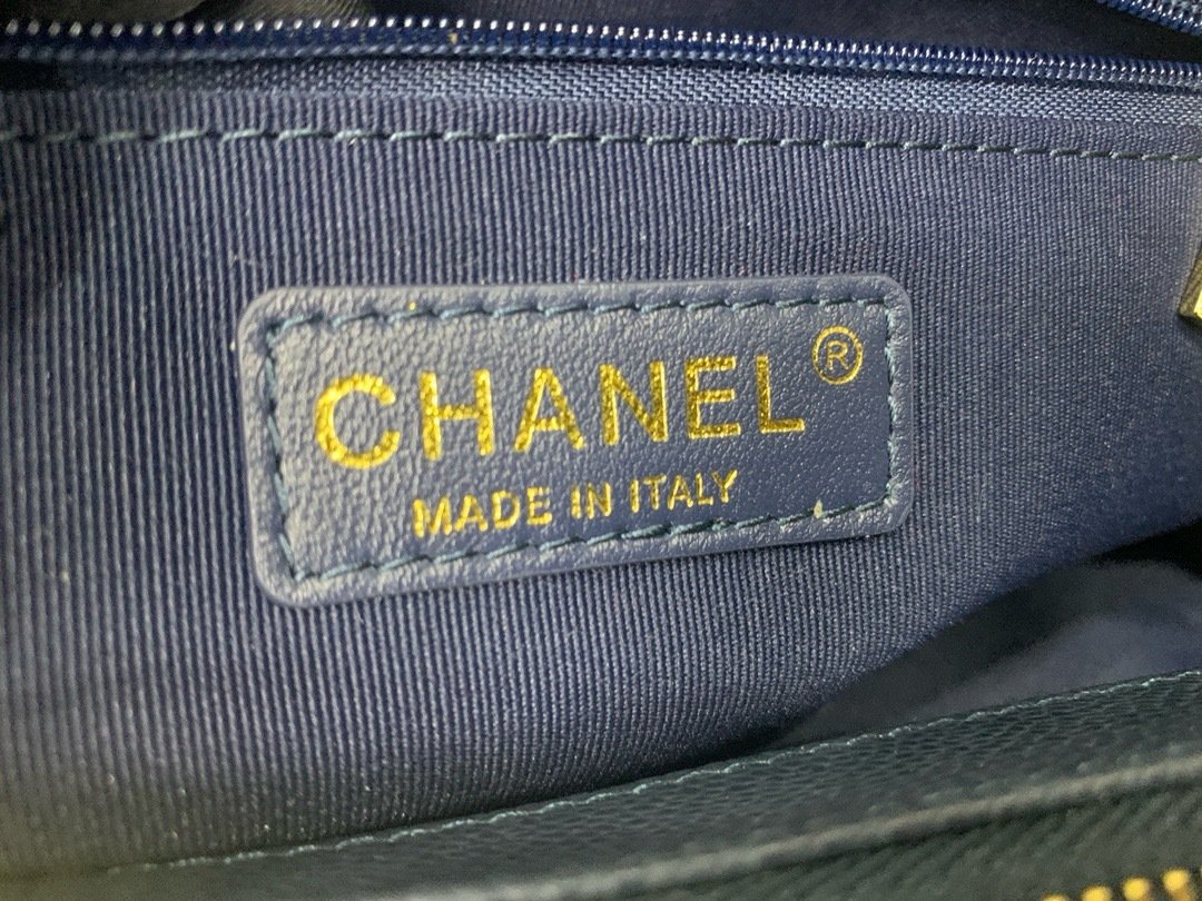 Chanel X33X13CM Silver Shopping Bag 50995