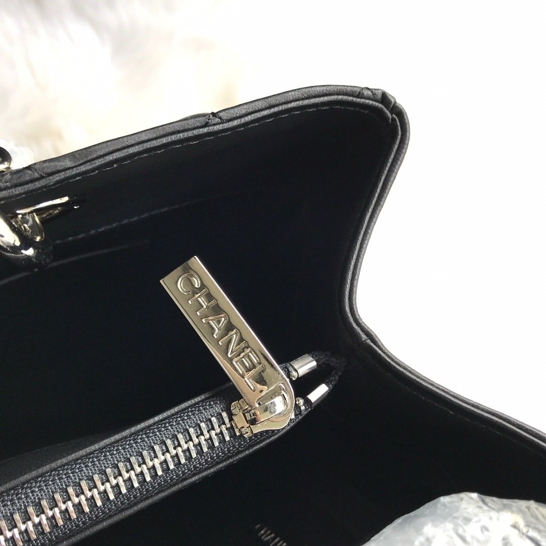 Chanel A50995 GST LE Shopping Bag-1 001790