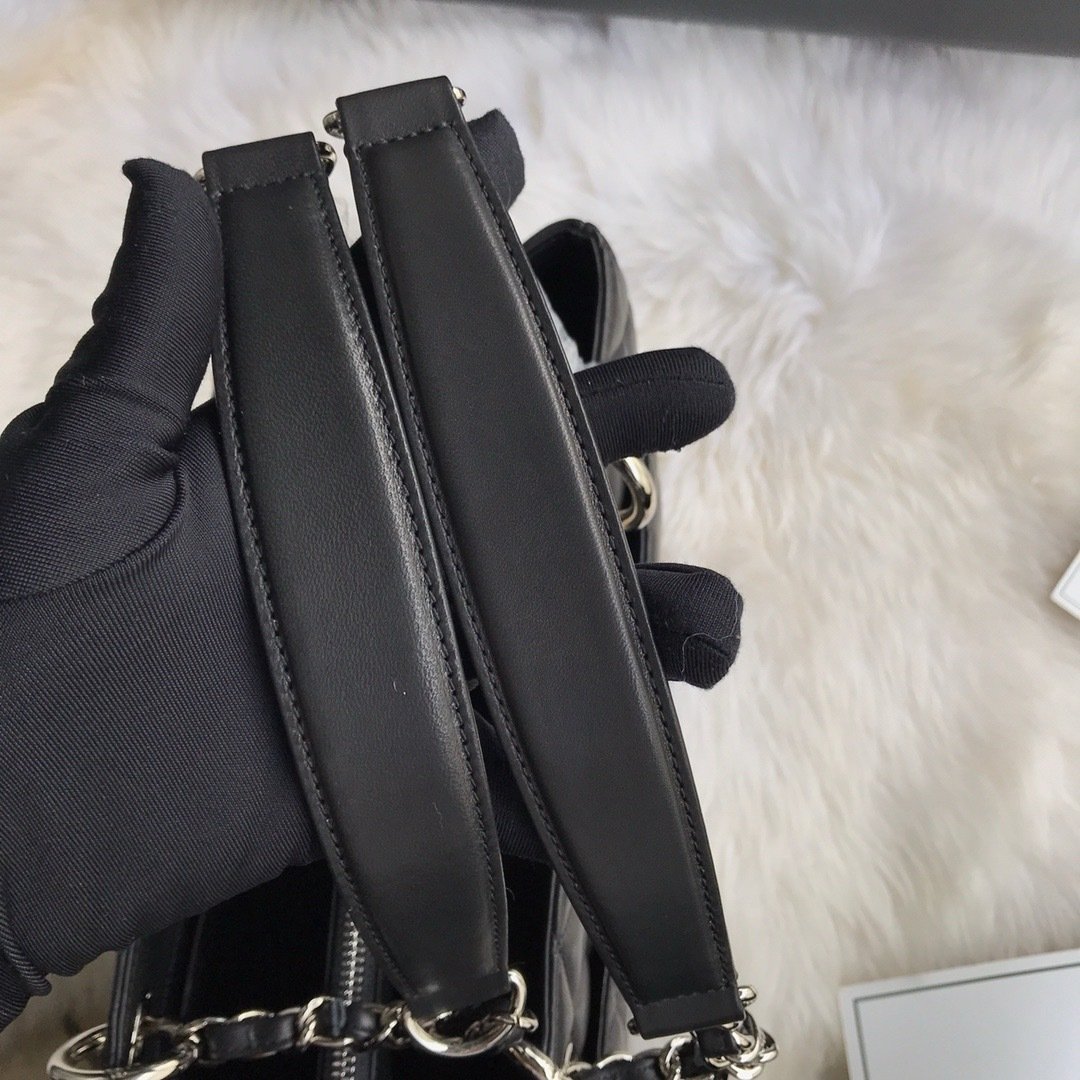 Chanel A50995 GST LE Shopping Bag-1 001790