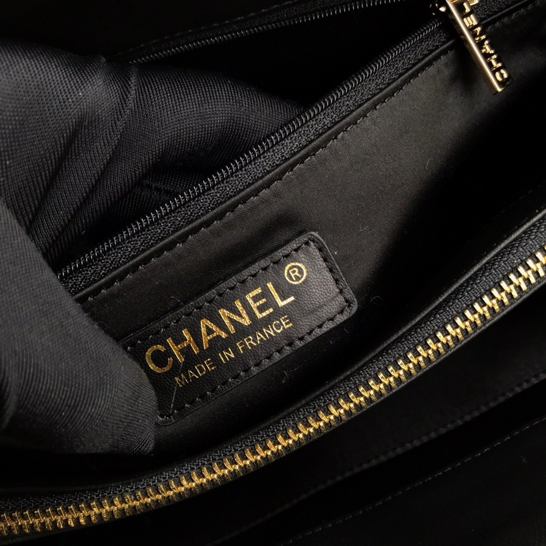 Chanel A50995 GST LE Shopping Bag 001790