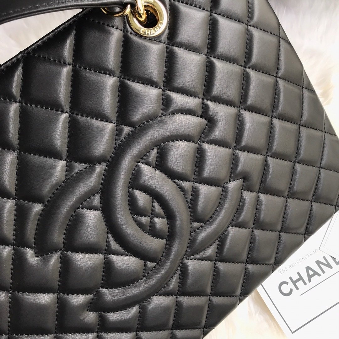 Chanel A50995 GST LE Shopping Bag 001790