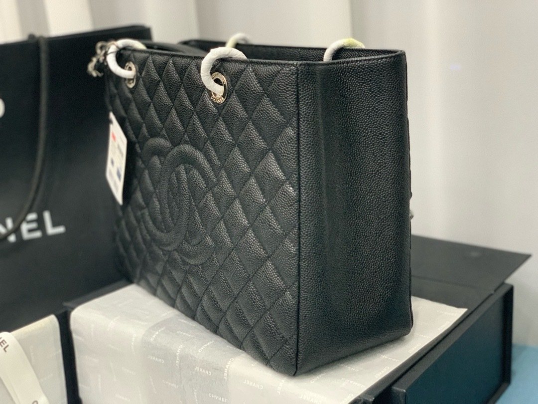 Chanel X33X13CM Silver Shopping Bag 50995