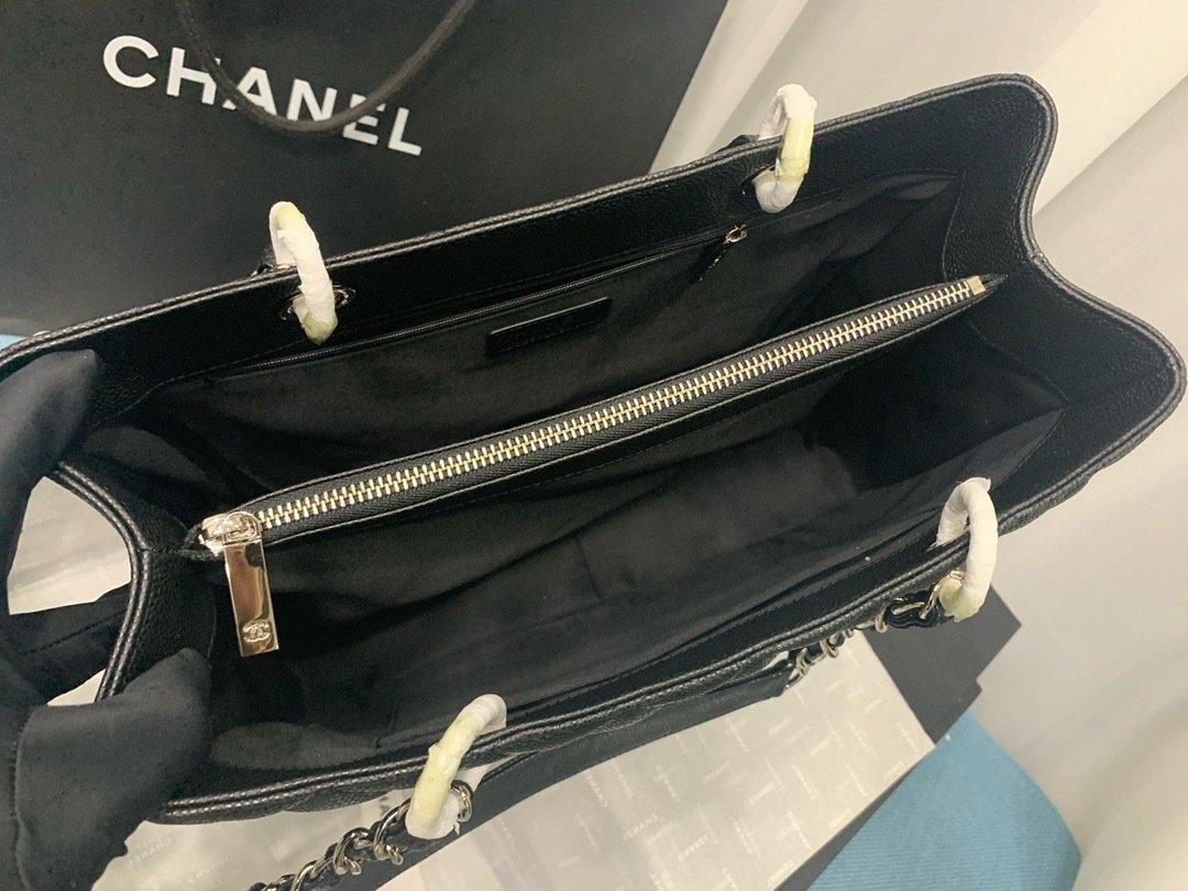Chanel X33X13CM Silver Shopping Bag 50995
