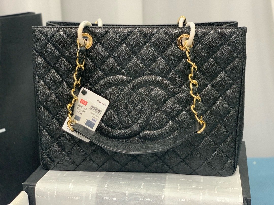 Chanel X33X13CM Silver Shopping Bag 50995