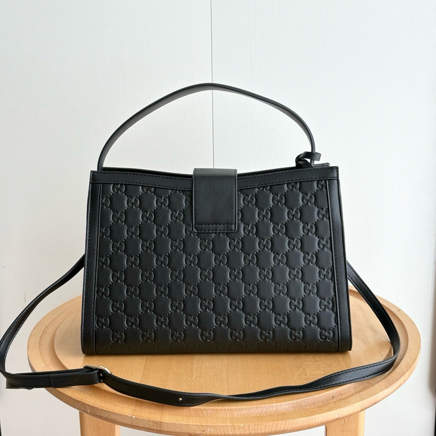 Gucci New Season Edition-3 838991