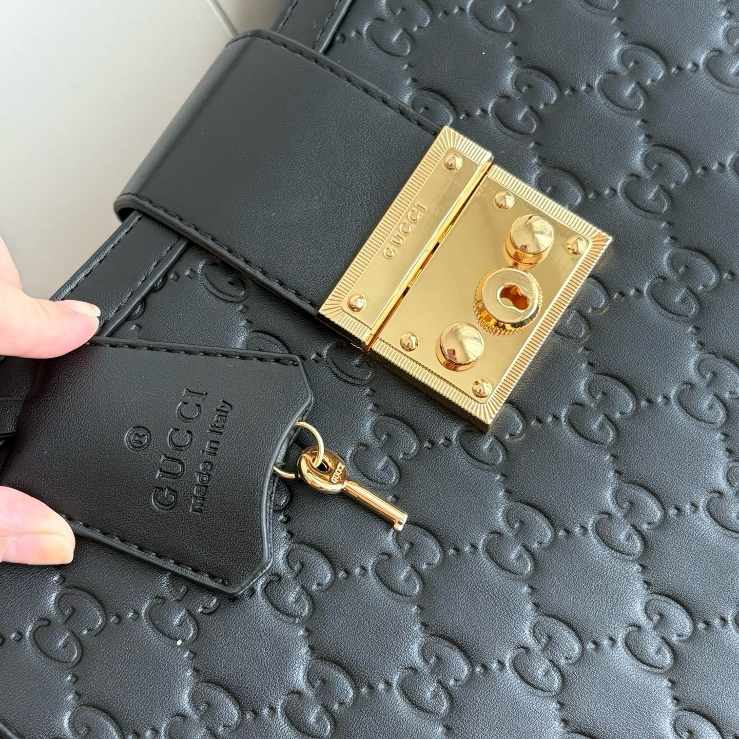 Gucci New Season Edition-3 838991