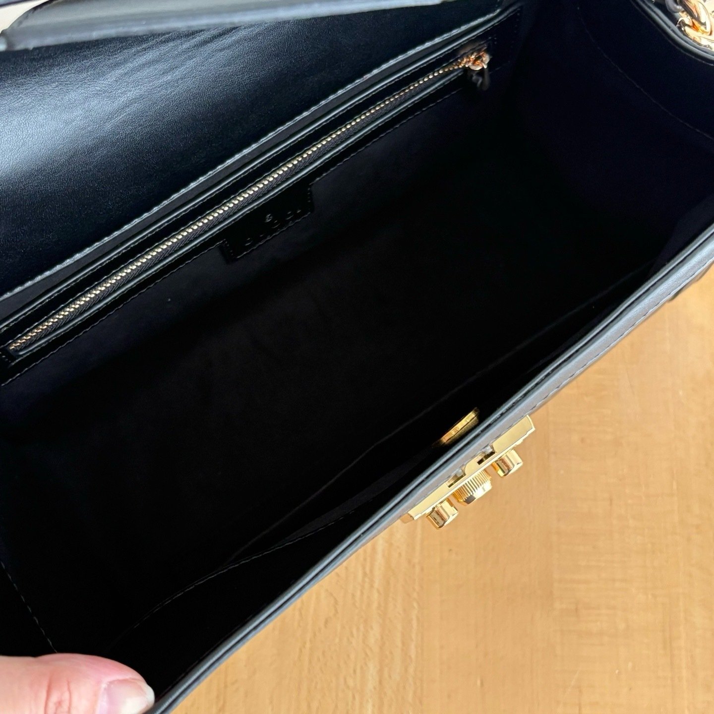 Gucci New Season Edition-3 838991
