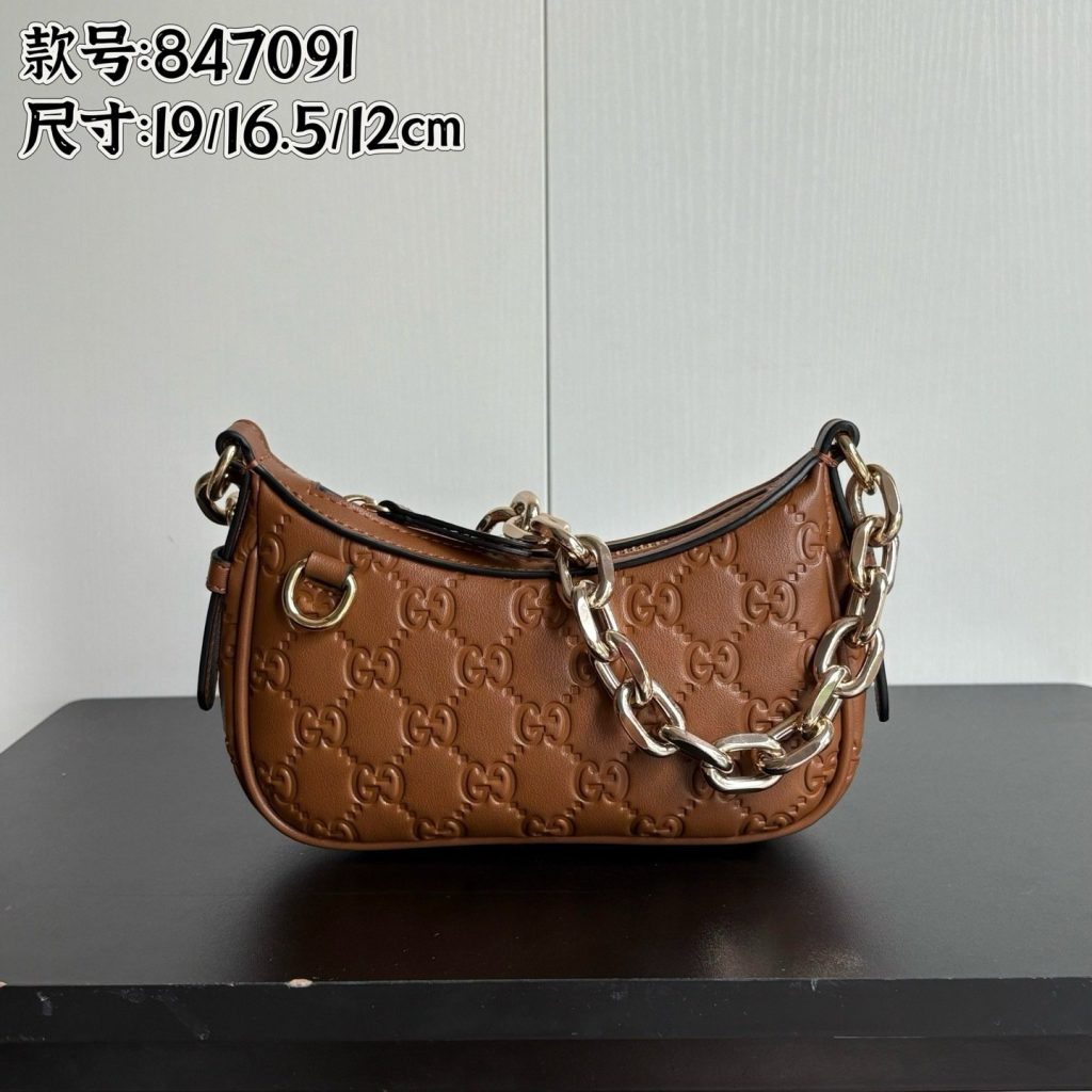 Gucci Boutique Edition-38 847091