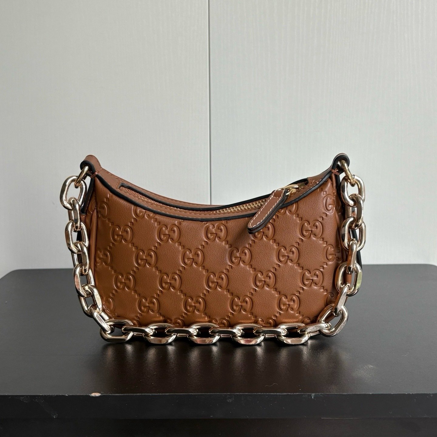 Gucci Boutique Edition-38 847091