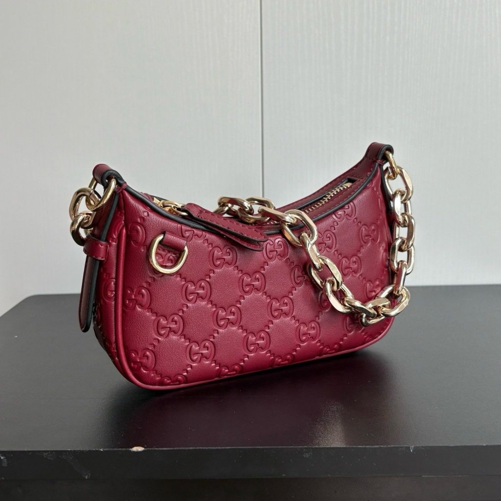 Gucci Boutique Edition-37 847091