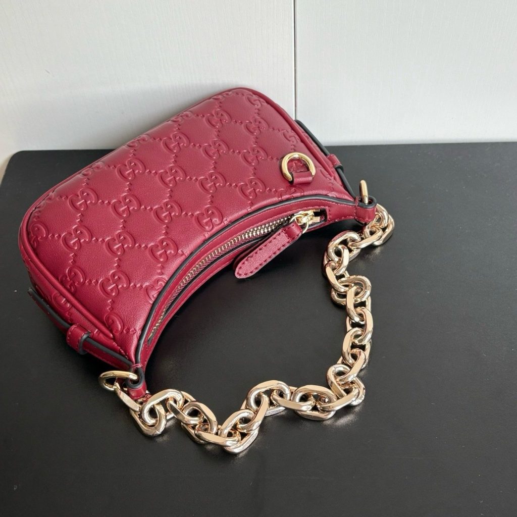 Gucci Boutique Edition-37 847091