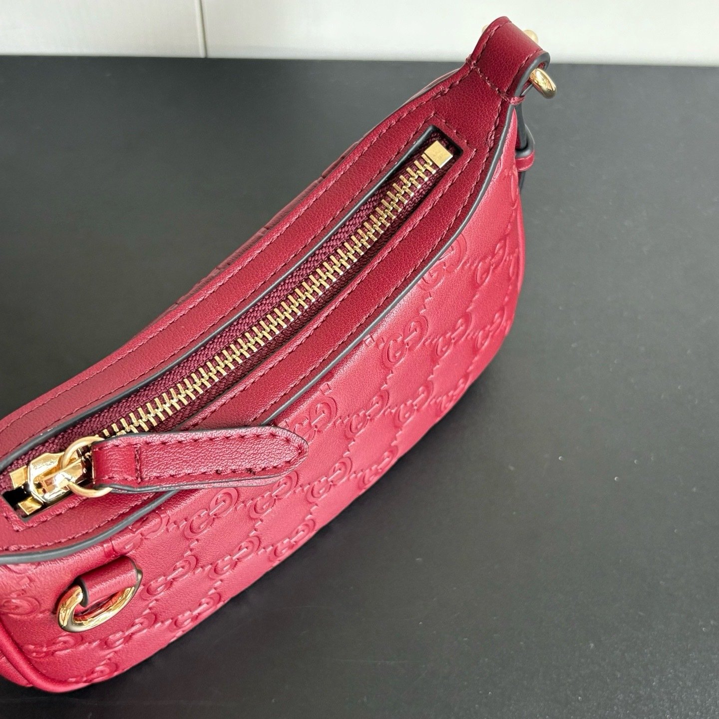 Gucci Boutique Edition-37 847091