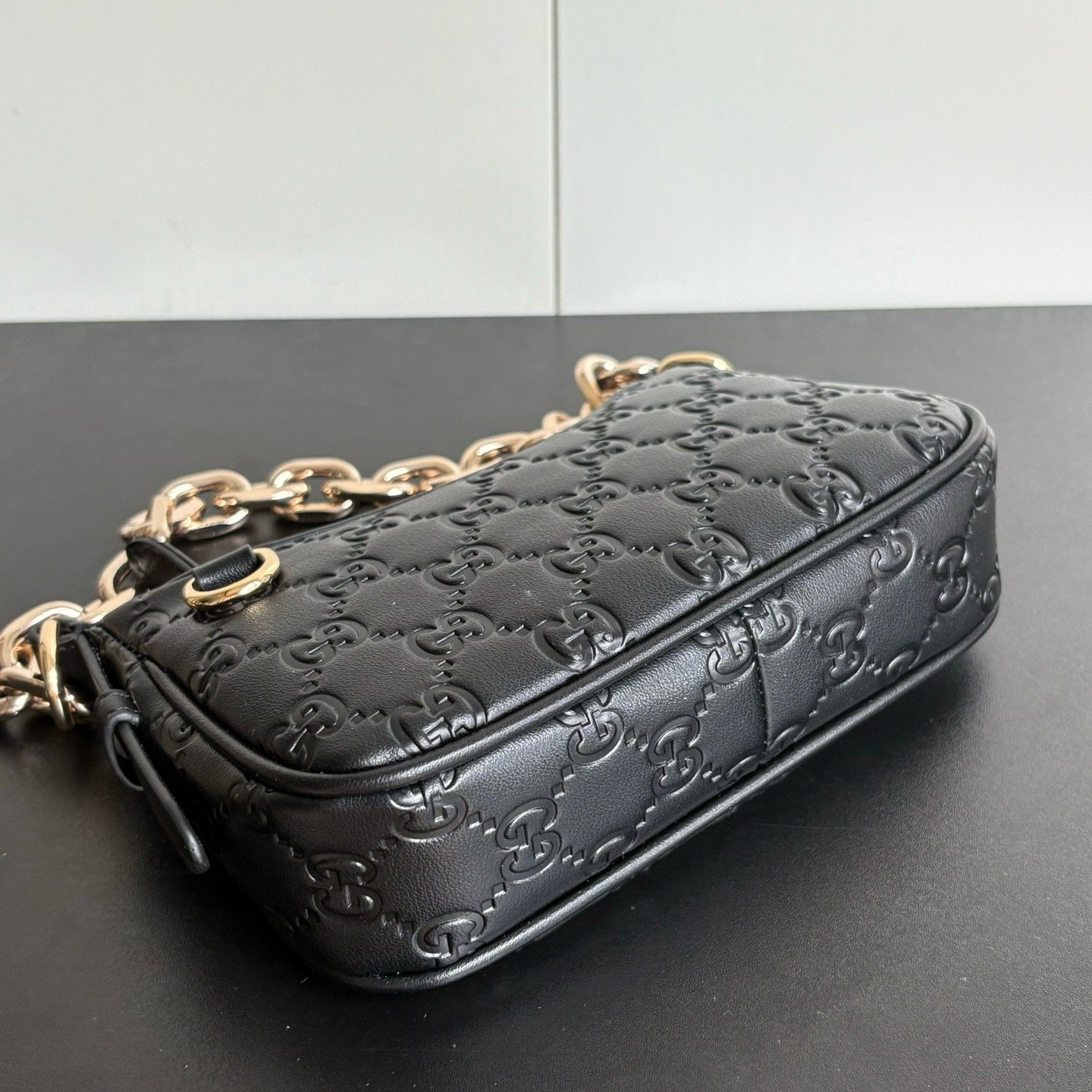 Gucci Boutique Edition-36 847091