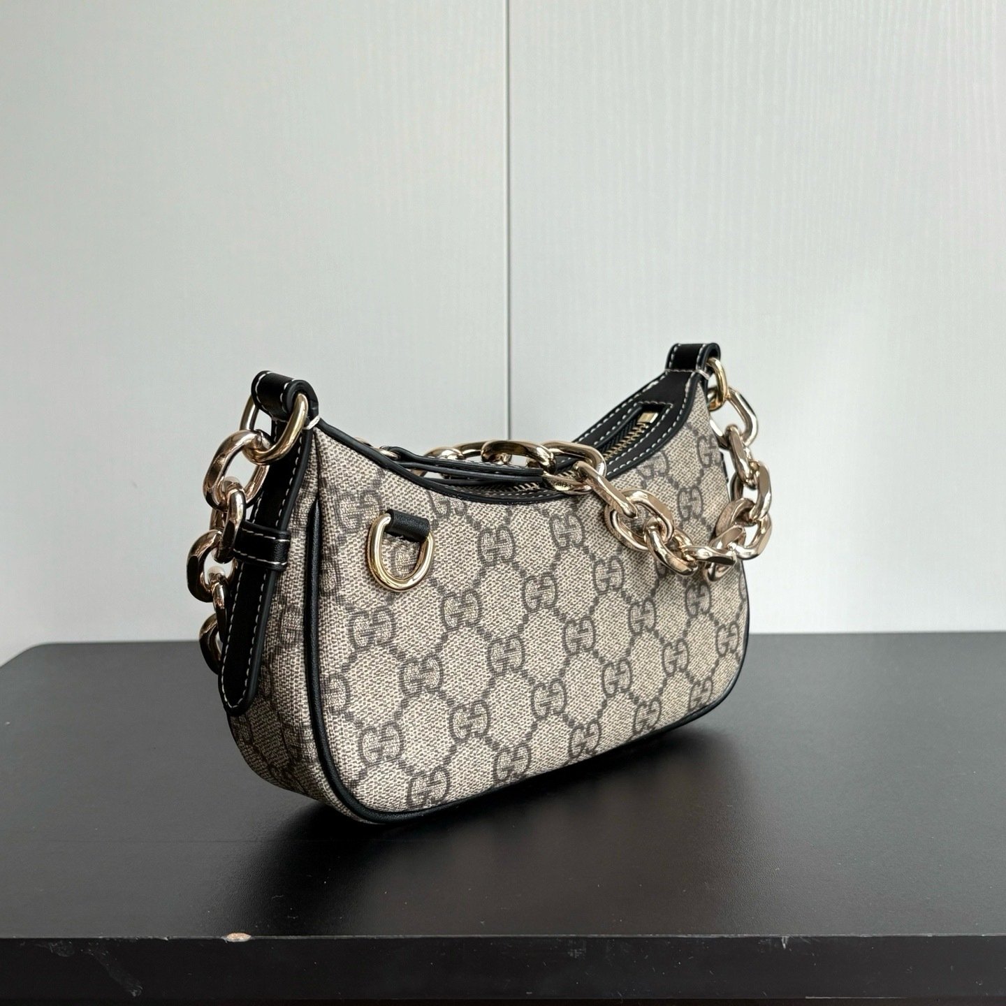 Gucci Boutique Edition-35 847091