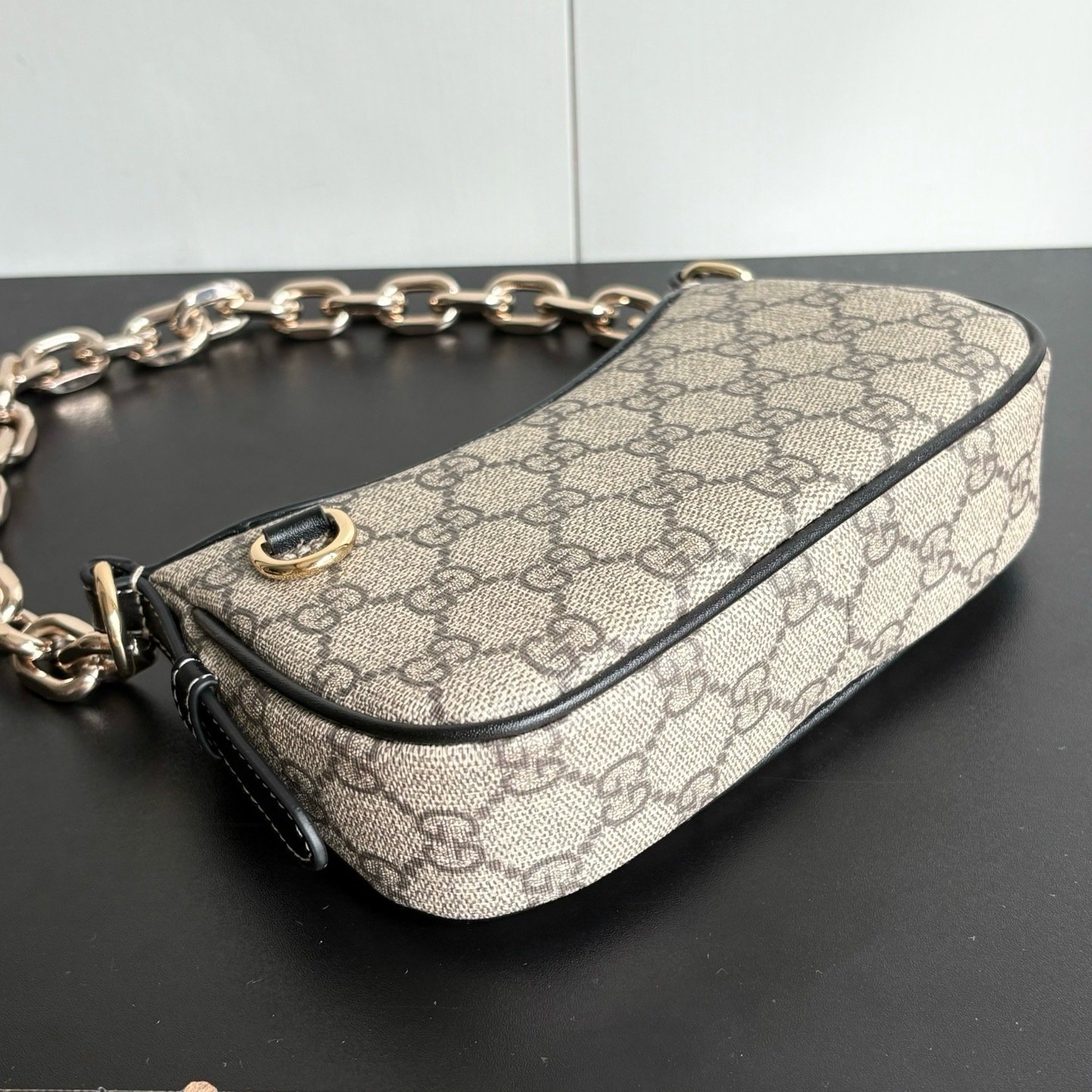 Gucci Boutique Edition-35 847091