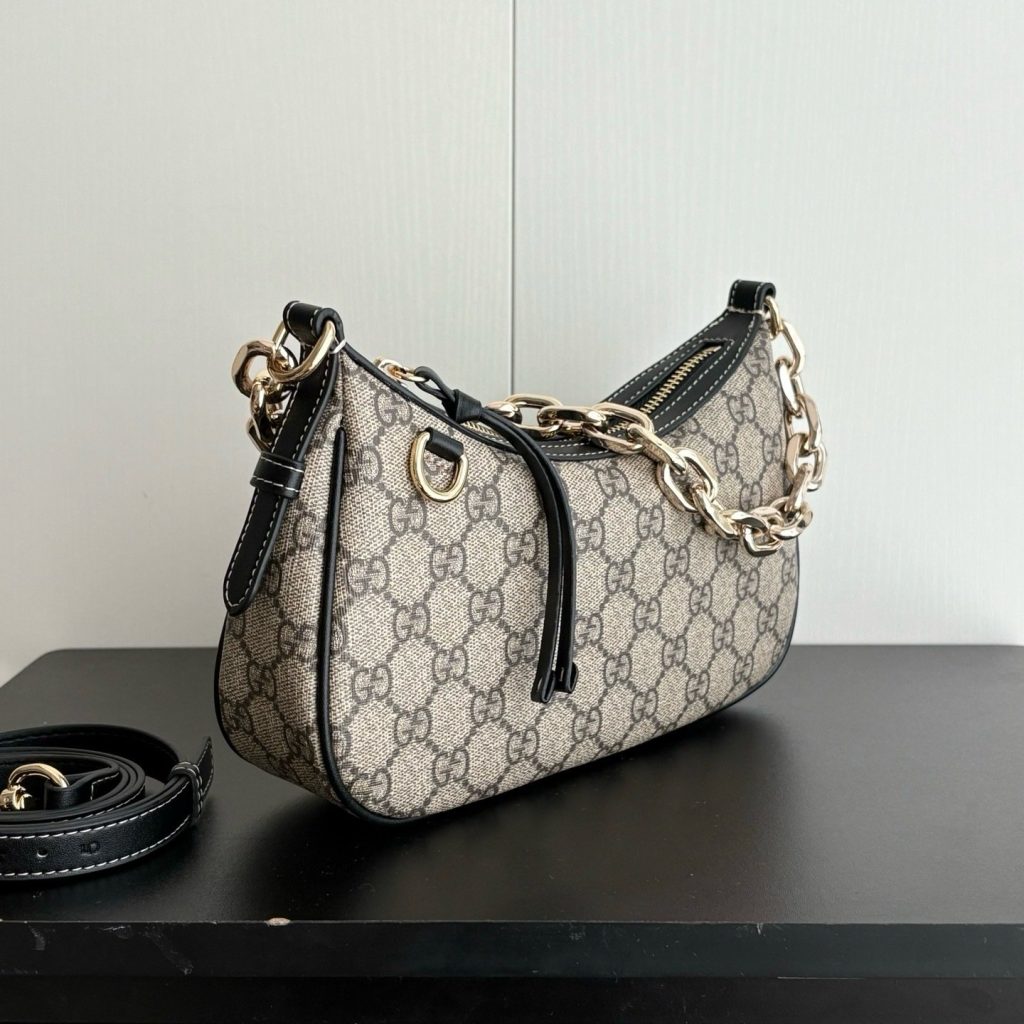 Gucci Boutique Edition-30 847447