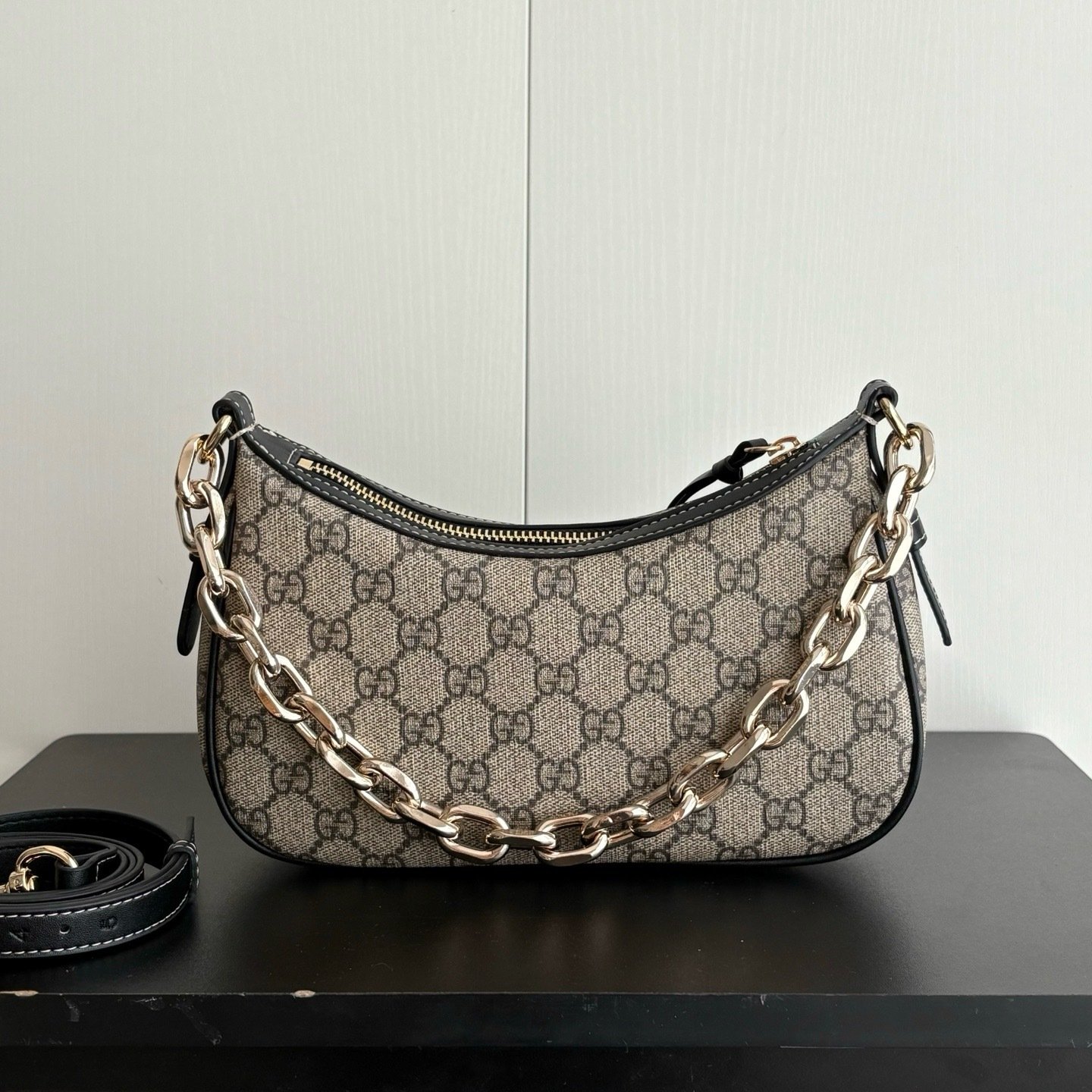 Gucci Boutique Edition-30 847447
