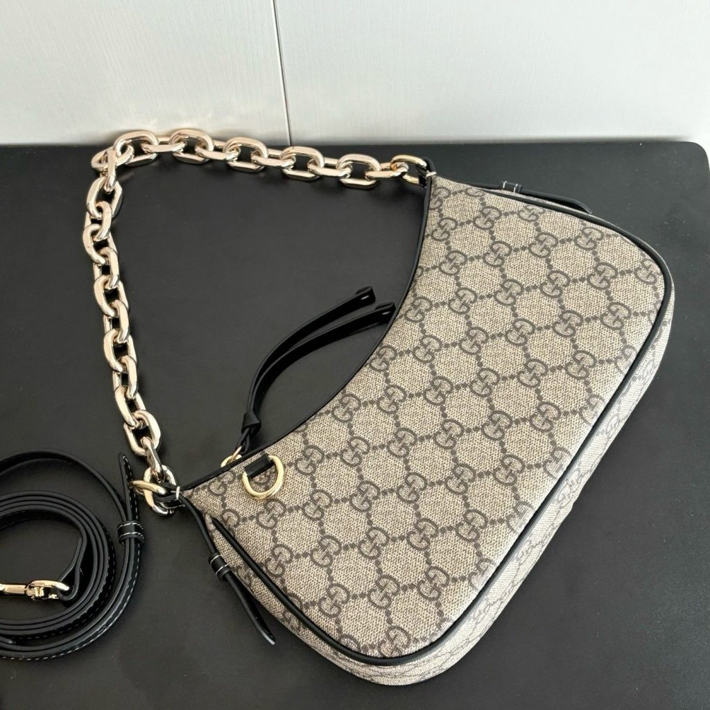 Gucci Boutique Edition-30 847447