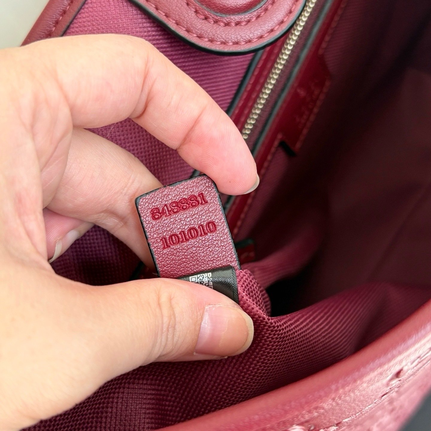 Gucci Boutique Edition-25 848881