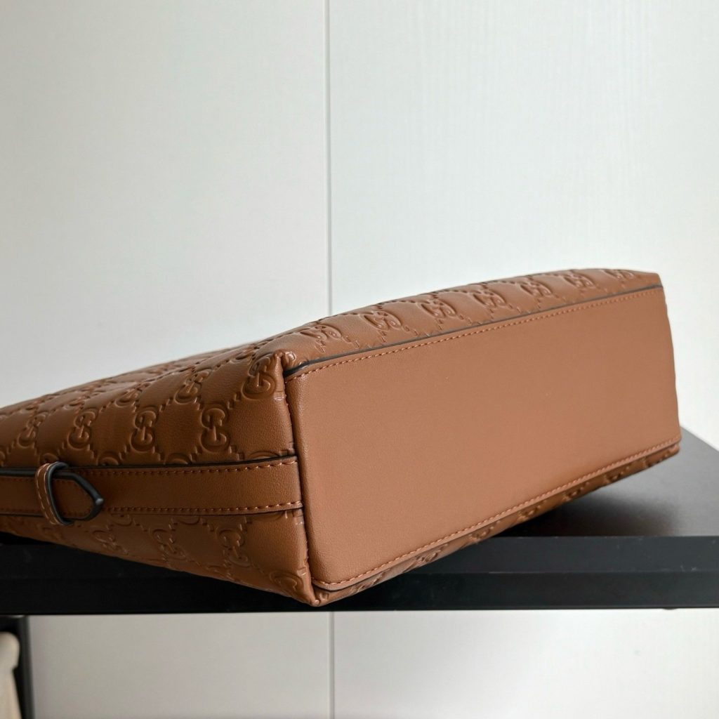 Gucci Boutique Edition-23 848881