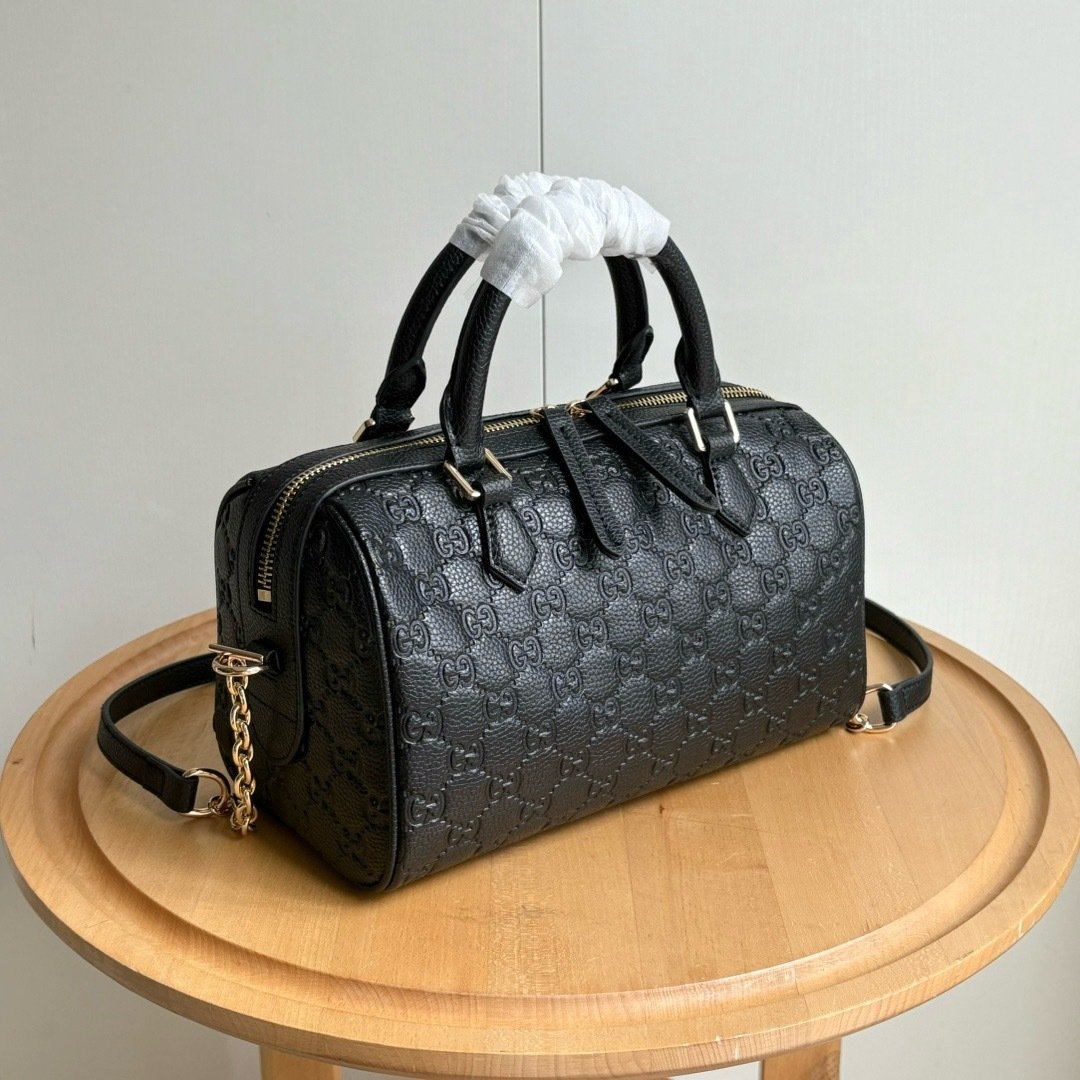 Gucci GG Small Boutique Edition-20 815255