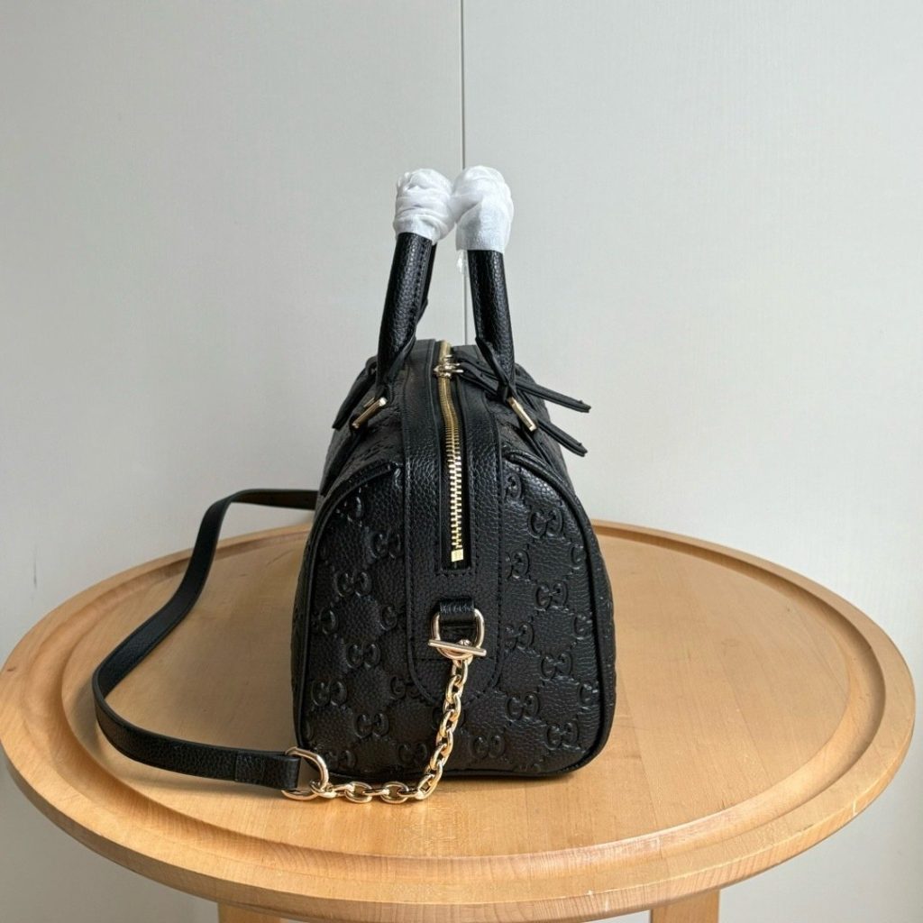 Gucci GG Small Boutique Edition-20 815255