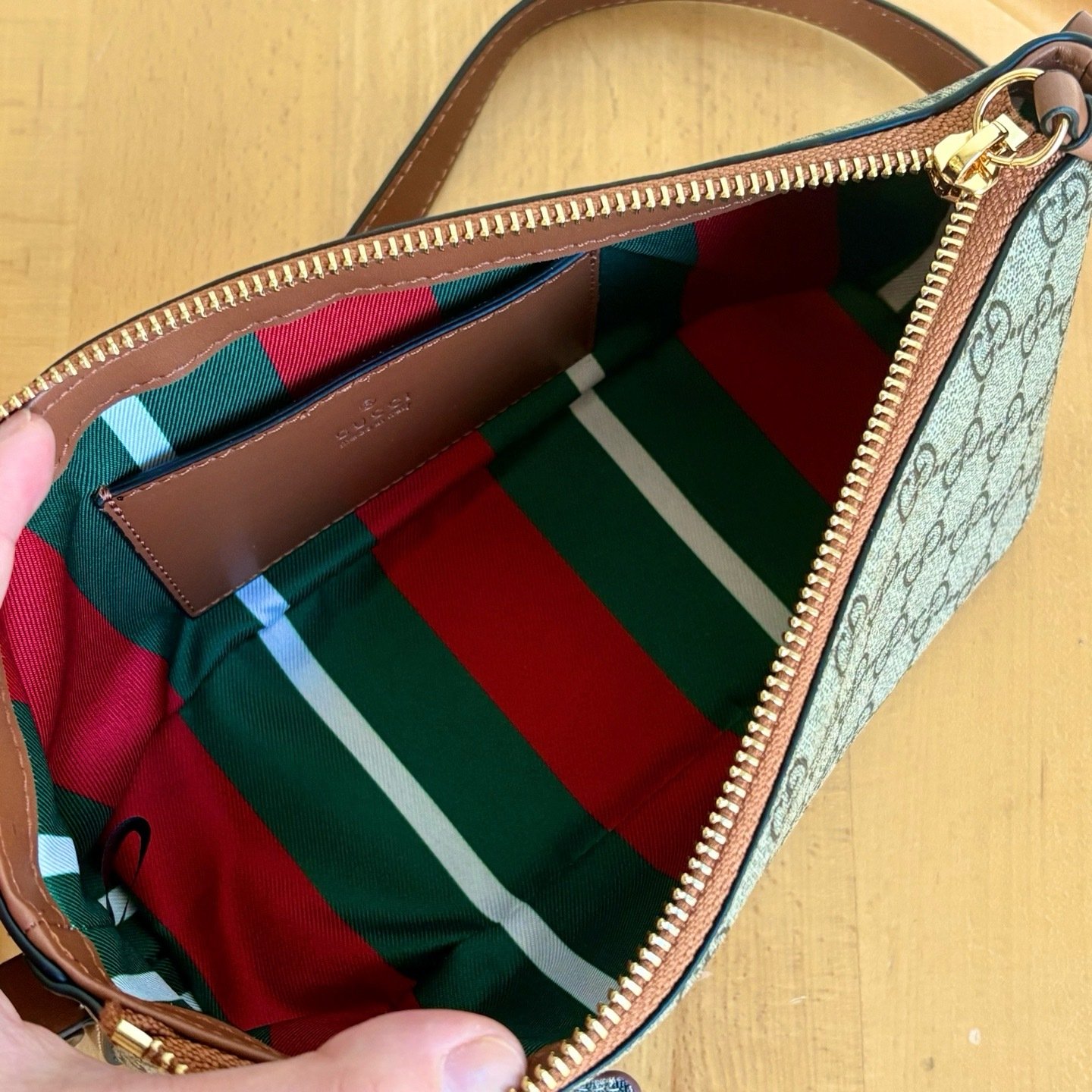 Gucci Boutique Edition-18 847281