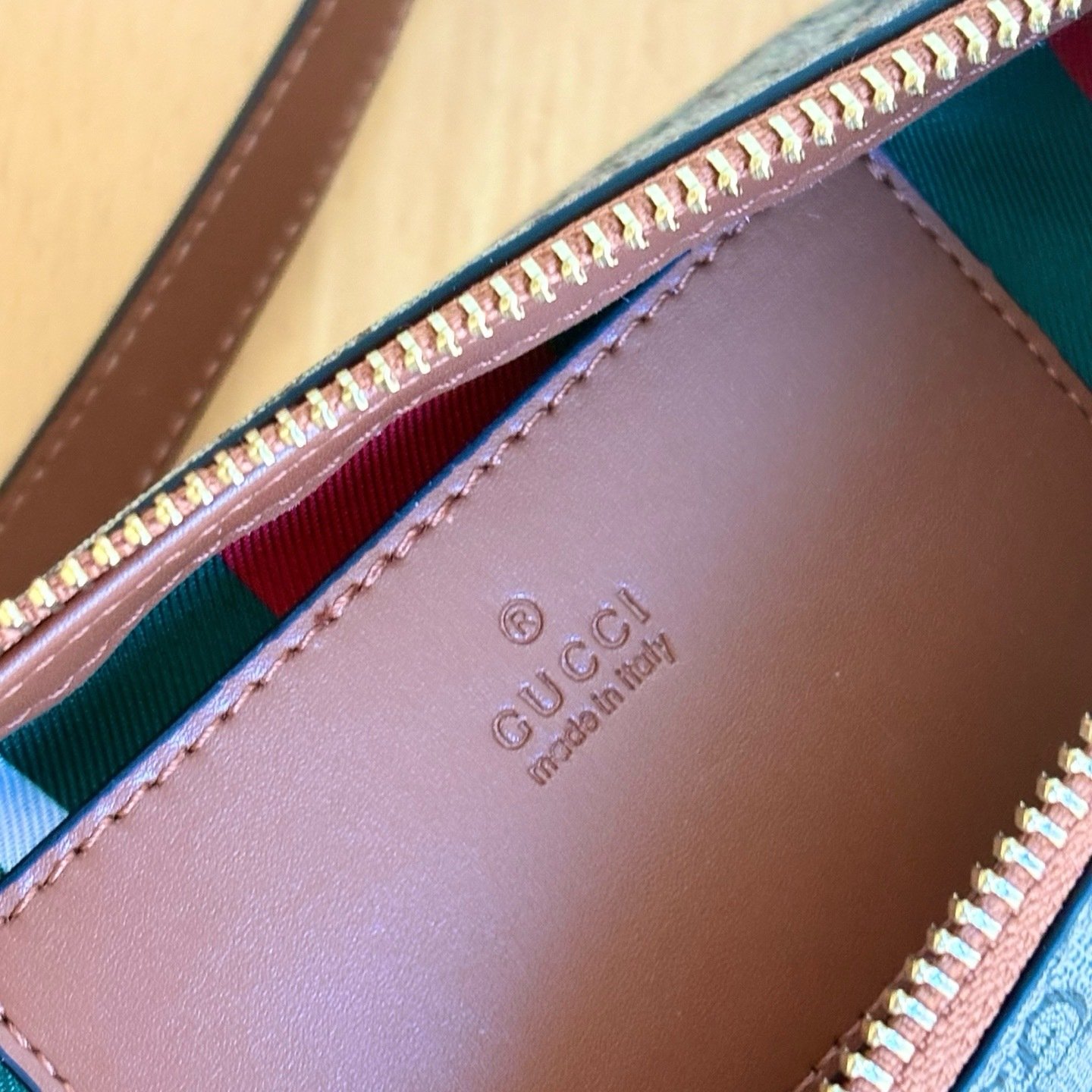 Gucci Boutique Edition-18 847281