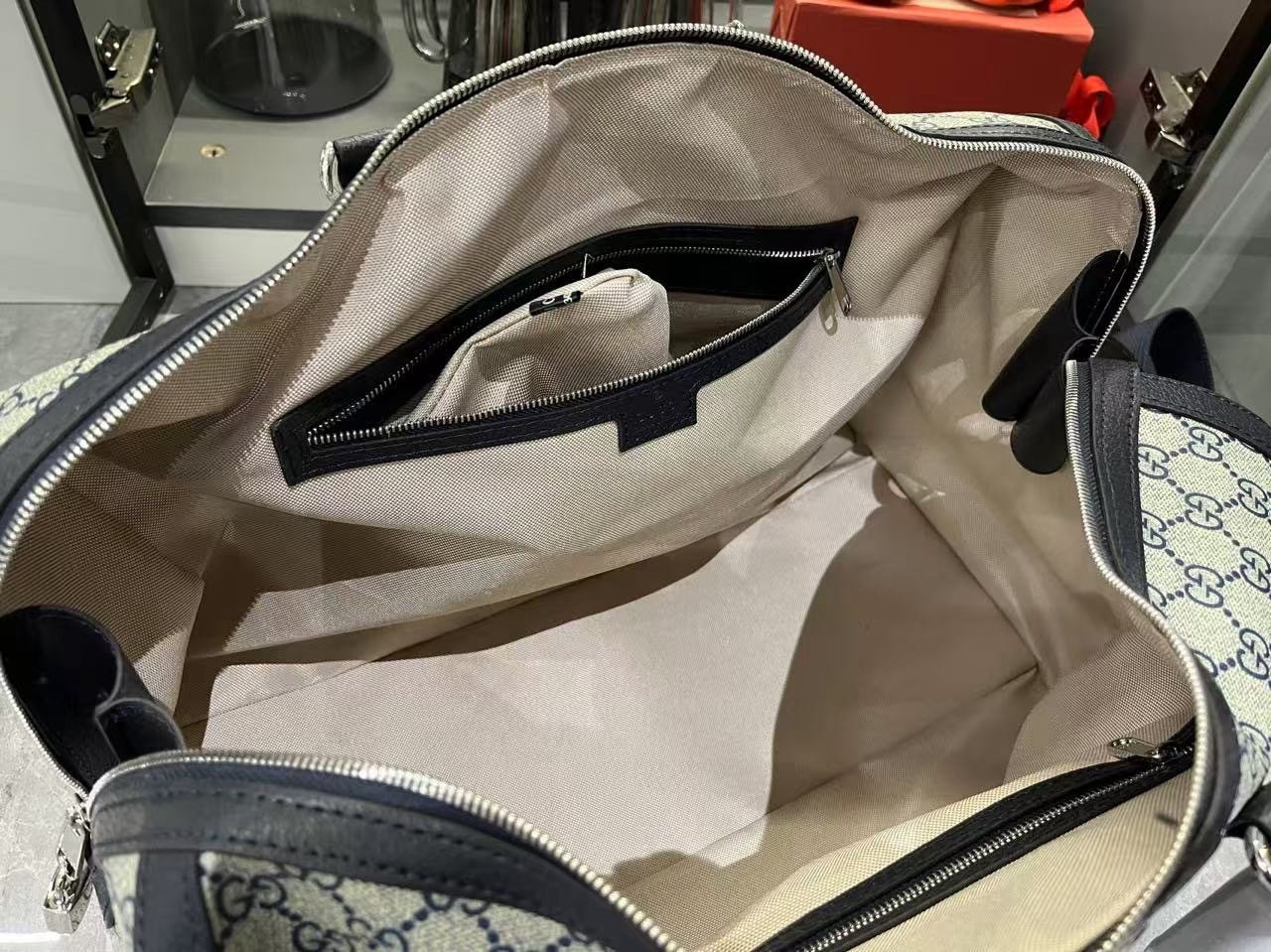 Gucci Gucc1 Savoy Small SmallTravel Bag 724642
