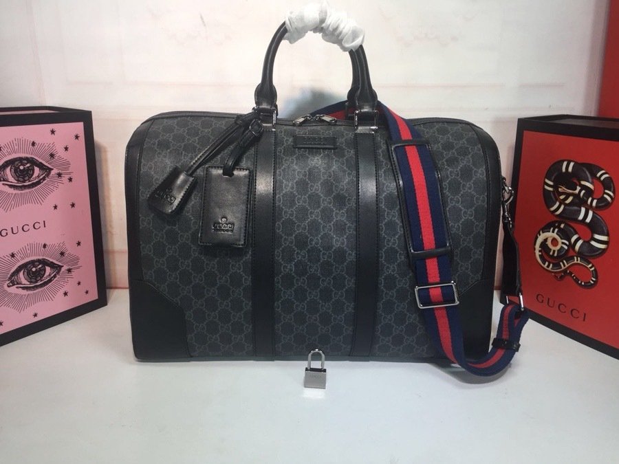 Gucci Canvas x27x24cm GG Supreme Black Compact Travel Edition-1 001350