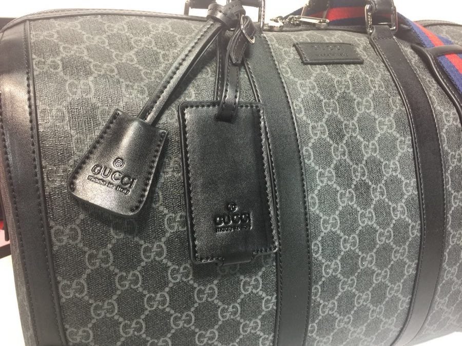 Gucci Canvas x27x24cm GG Supreme Black Compact Travel Edition-1 001350