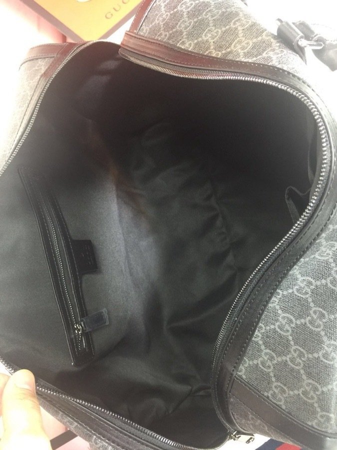 Gucci Canvas x27x24cm GG Supreme Black Compact Travel Edition-1 001350
