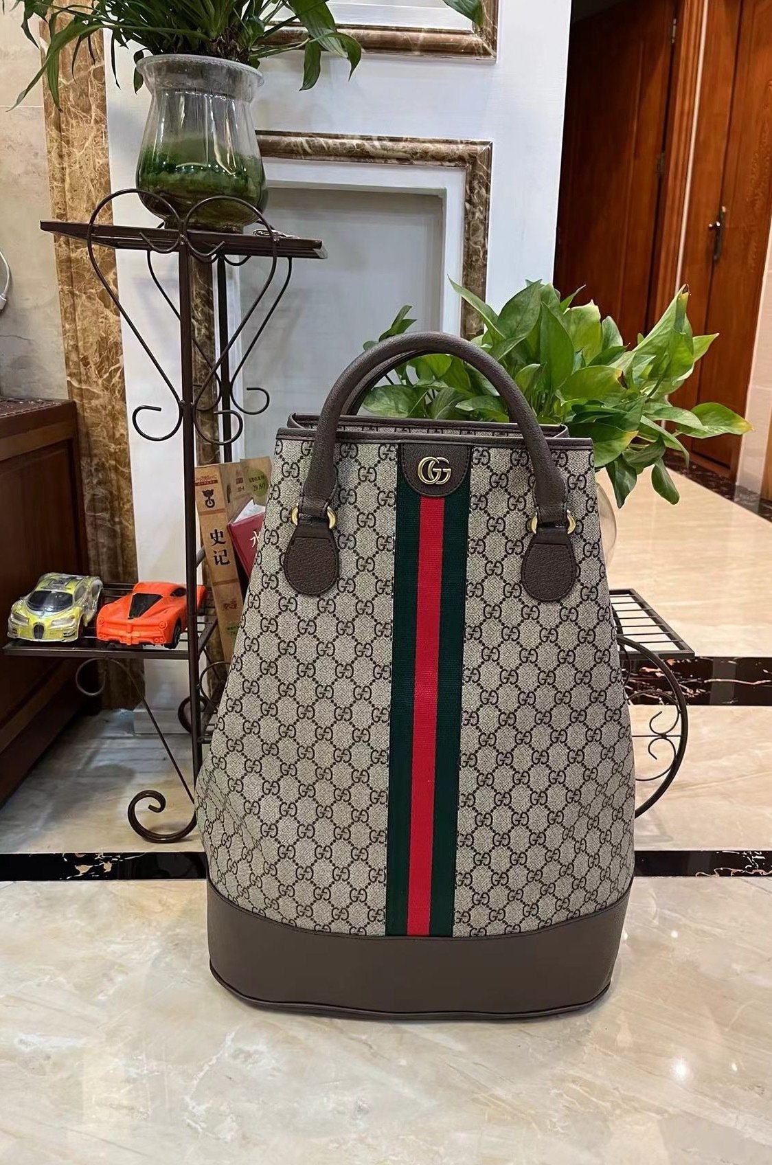 Gucci Canvas Savoy GG Supreme Brown Travel Bag-4 760227