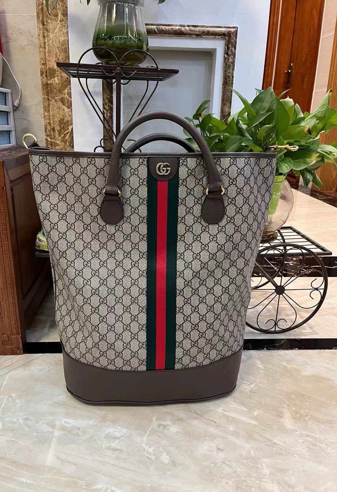 Gucci Canvas Savoy GG Supreme Brown Travel Bag-4 760227