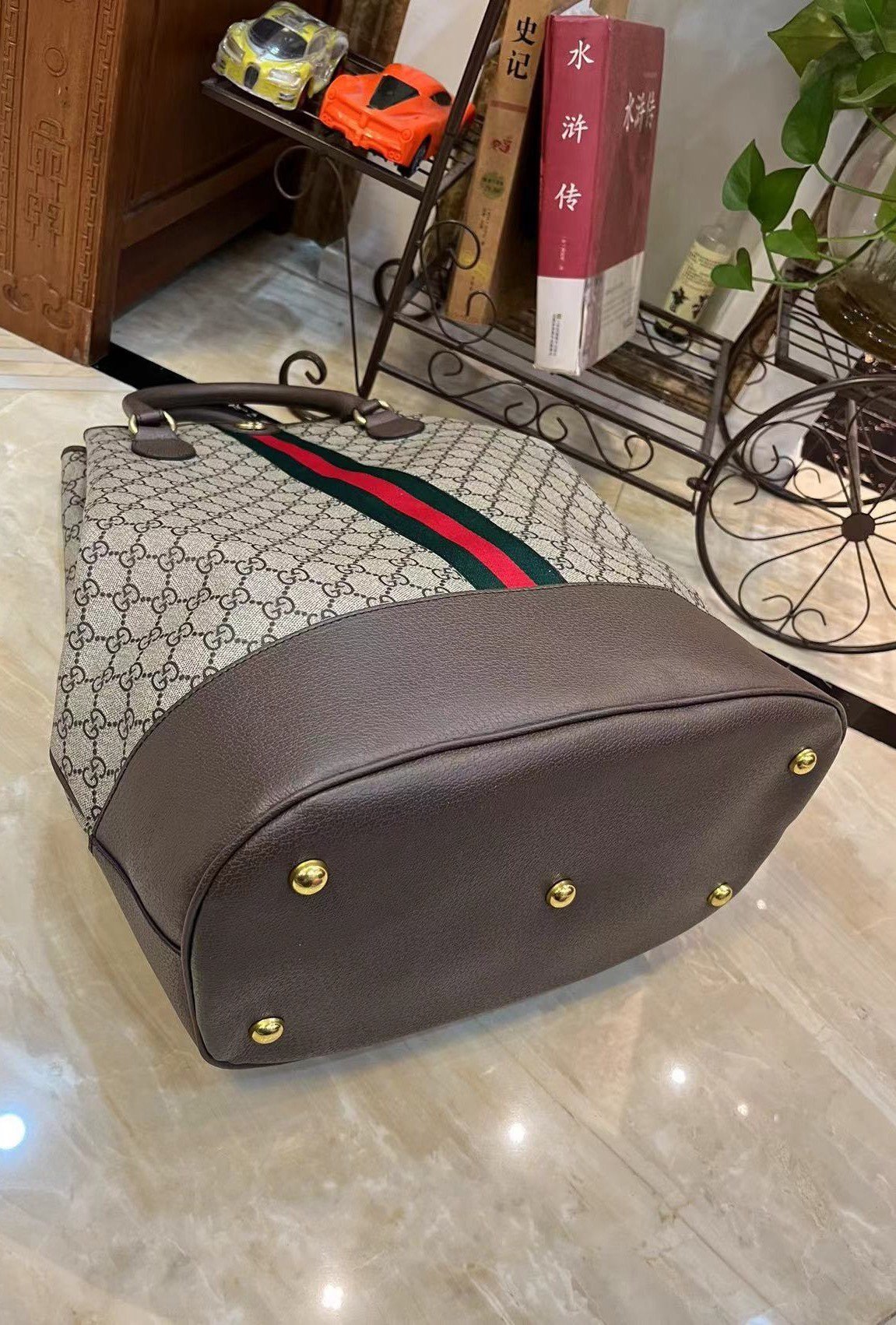 Gucci Canvas Savoy GG Supreme Brown Travel Bag-4 760227