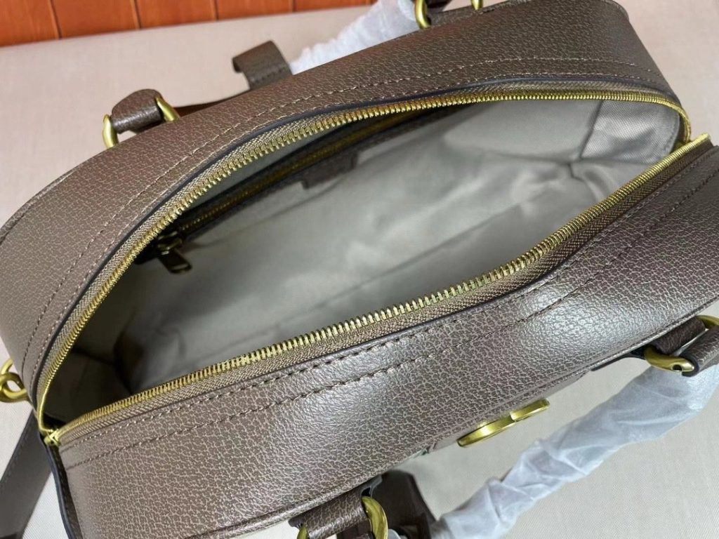 Gucci Canvas Savoy GG Supreme Medium Brown MediumBowling Bag 723309