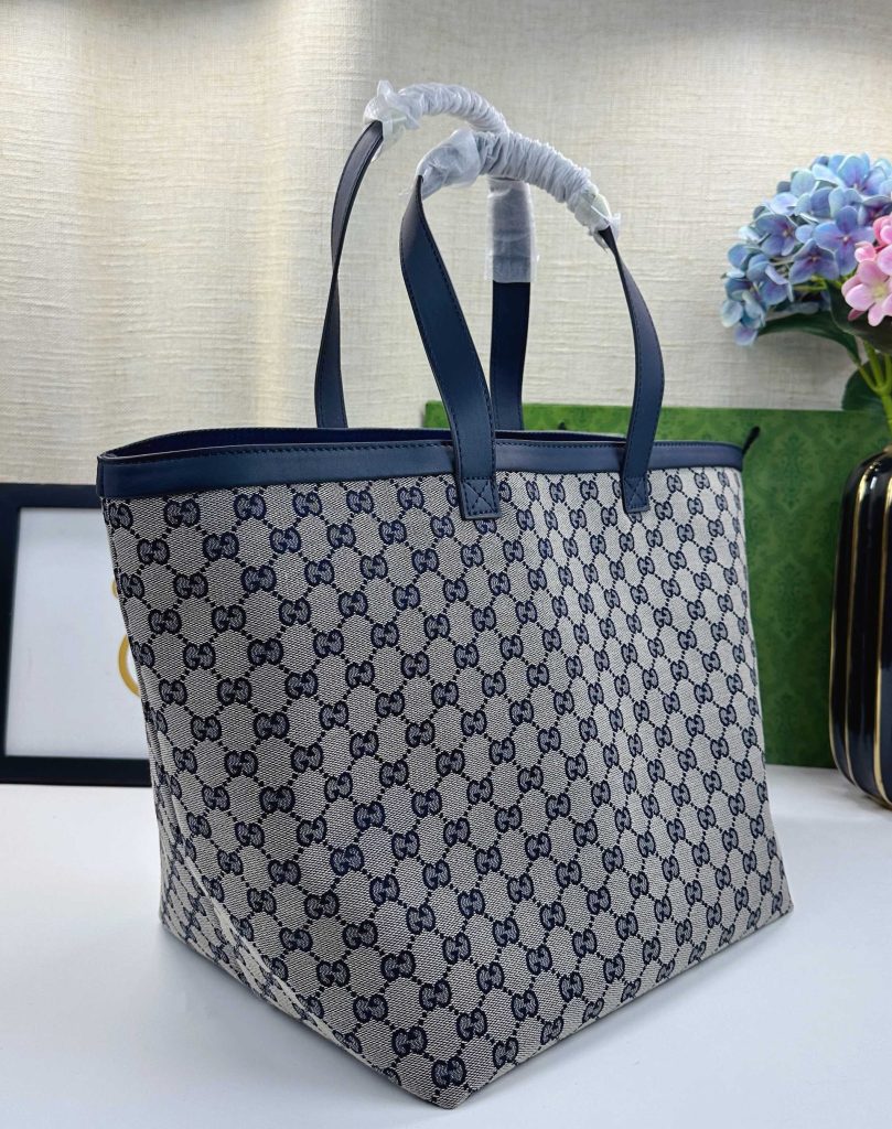 Gucci Totissima Sabato De Medium Blue MediumTote Bag-1 788203