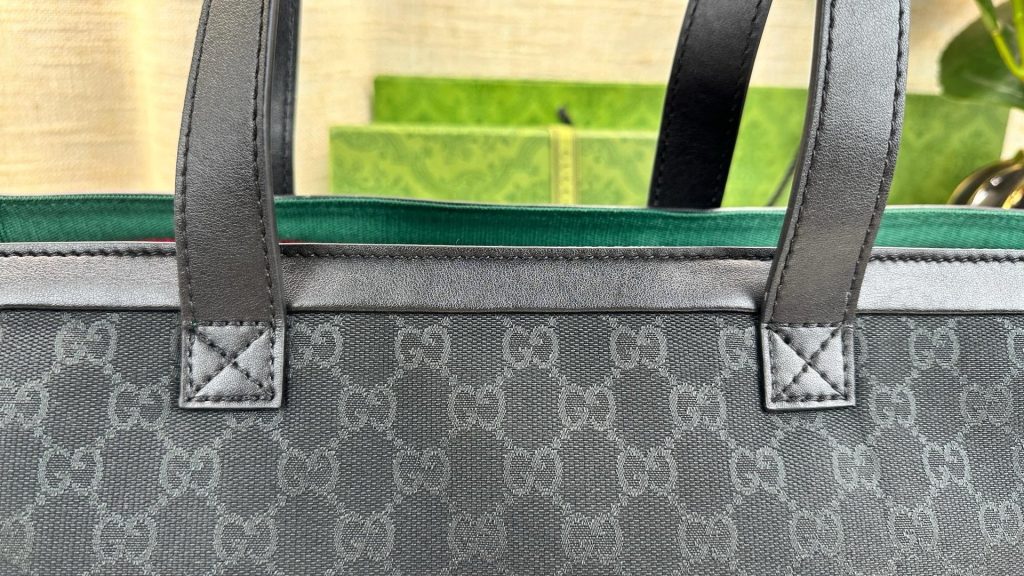Gucci Totissima Sabato De Medium Blue MediumTote Bag 788203