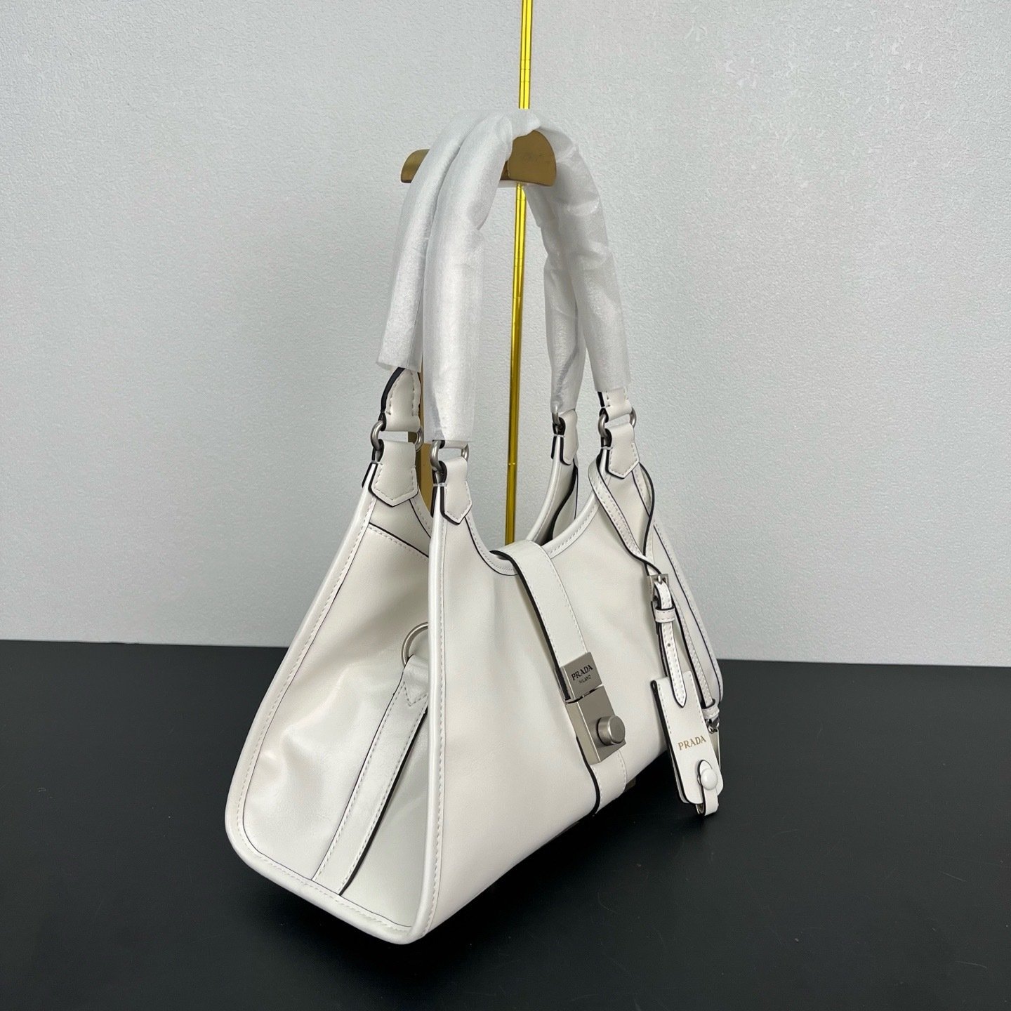 Prada BG563 Bag 001450