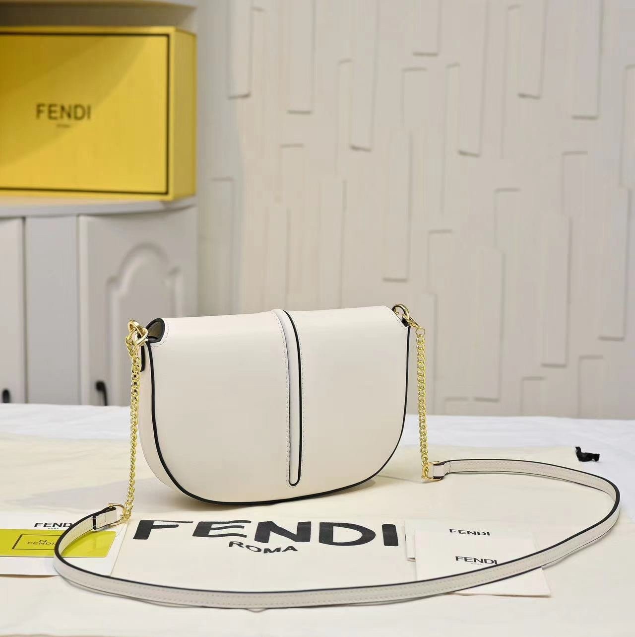 Fendi size Bag 7758